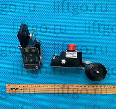 Концевой выключатель S3-B1370 НЗ с роликом d=50мм