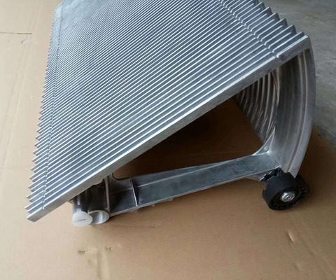 Ступень эскалатора Kone 800мм (ролик заподлицо)